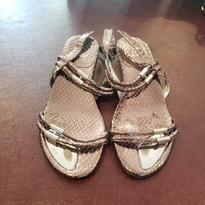 Stuart Weitzman Size 8 NWOT